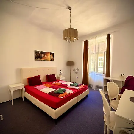 Just 3 Min Walk Old Town Center Private D Prag